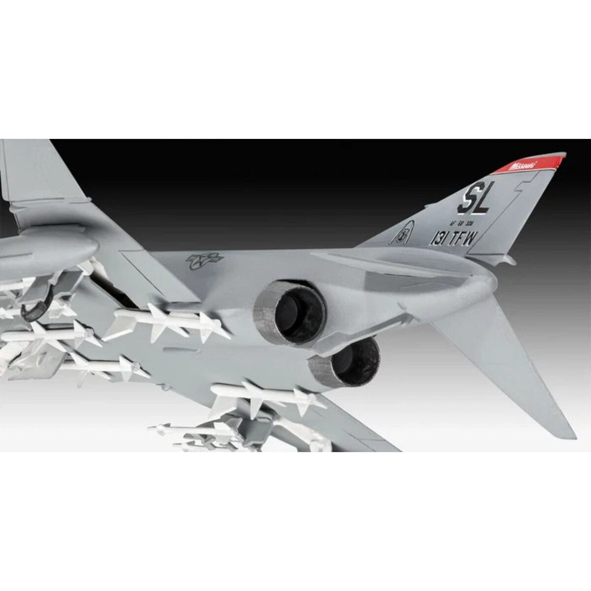 revell-03651-f-4-phantom-49228DA44.jpg