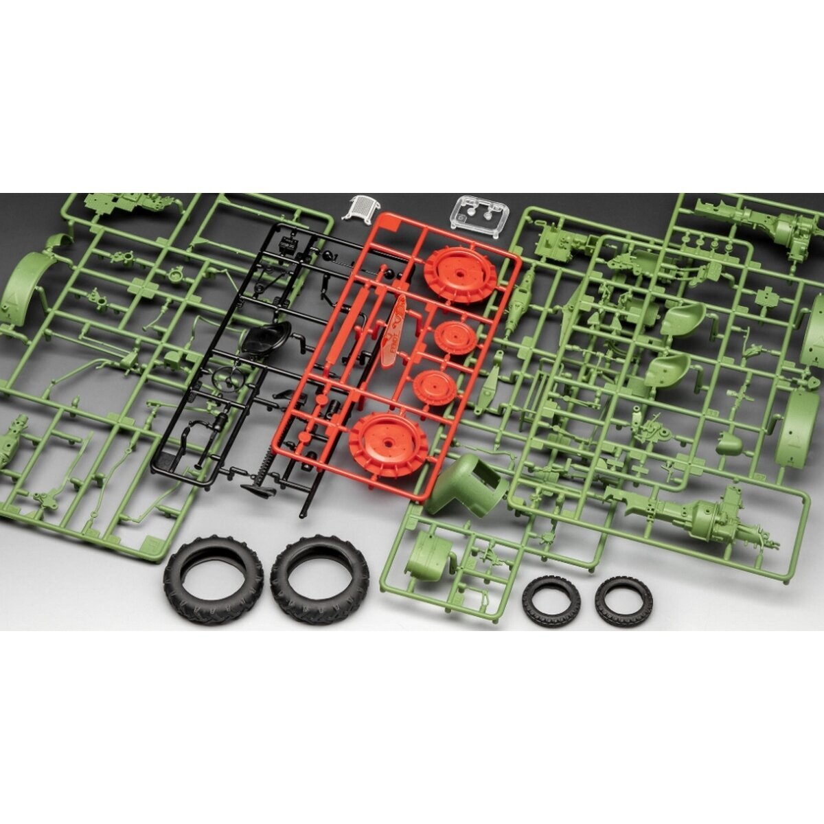 revell-07828-fendt-f20-dieselross-9E4FFADC4.jpg