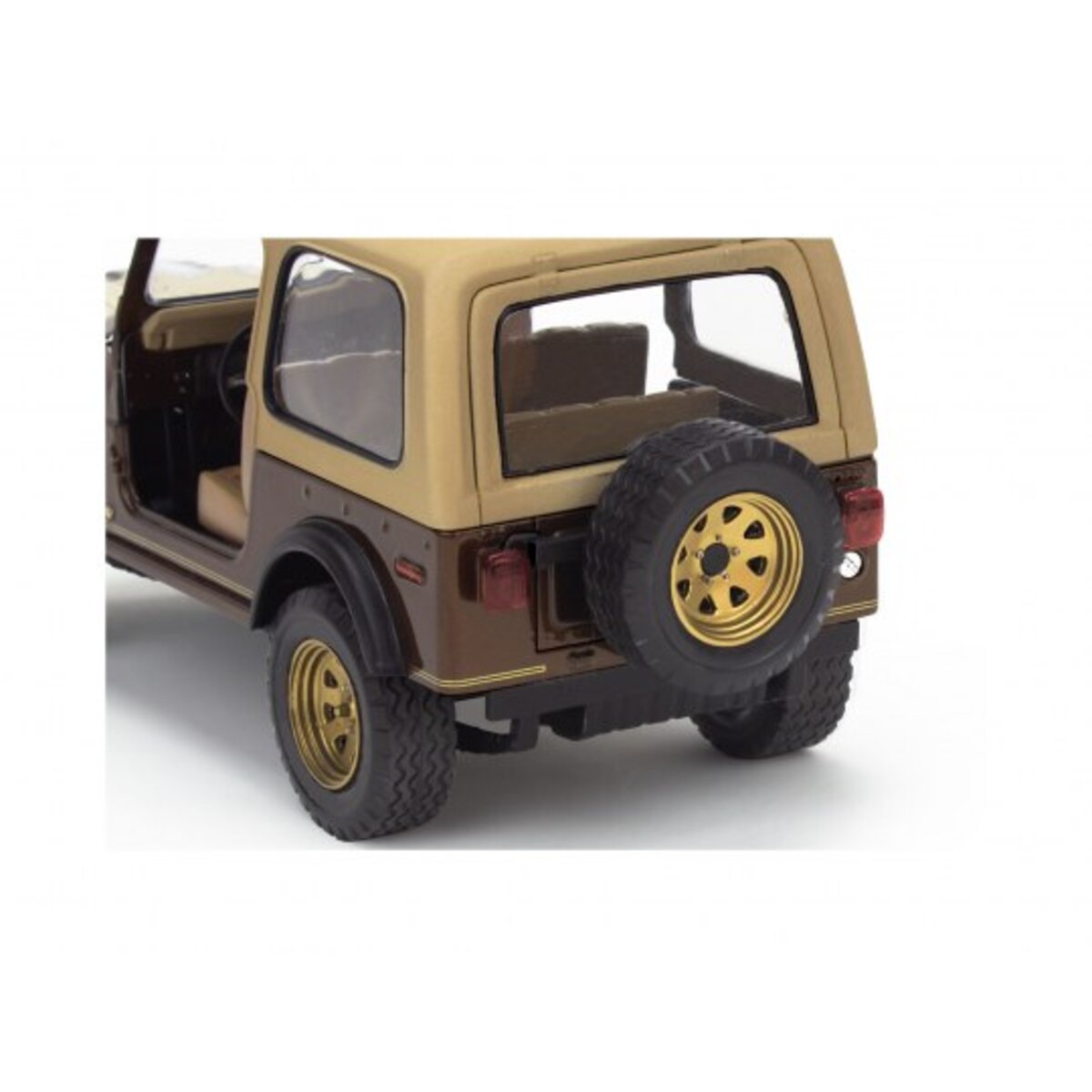 revell-77-jeep-cj-7-8E9D149C3.jpg