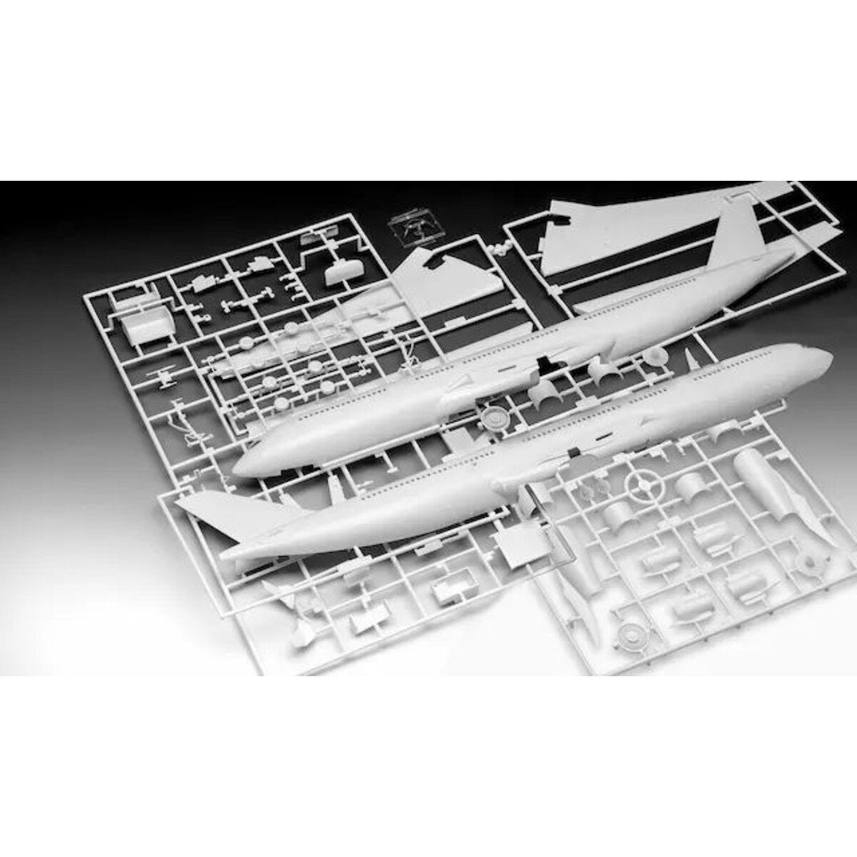 revell-airbus-a330-300--ADC3F84B7.jpg