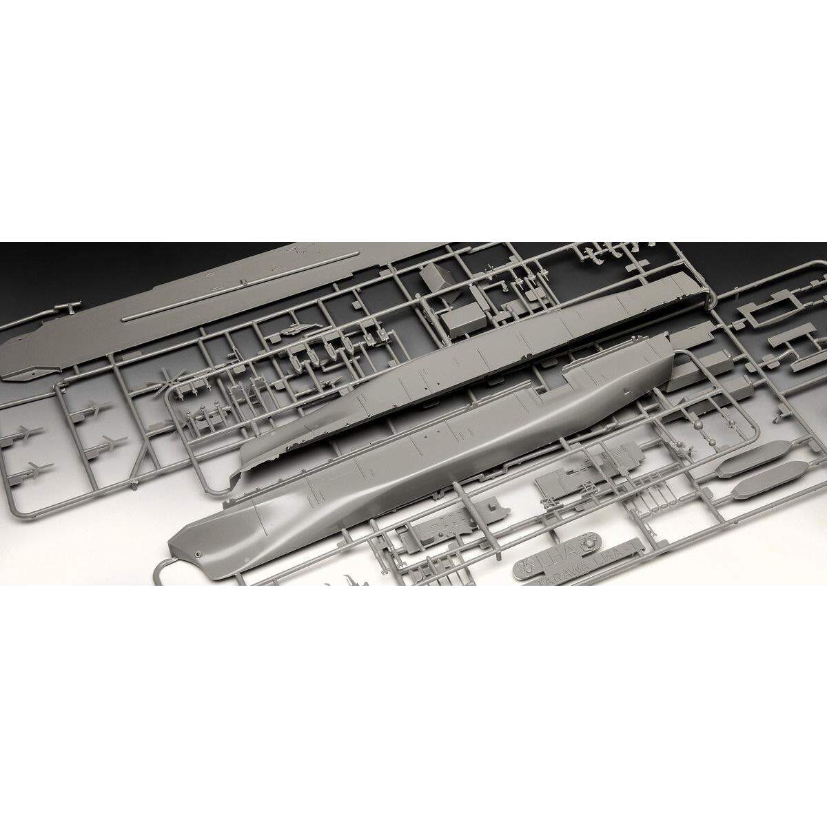 Revell Assault Ship USS Tarawa LHA-1