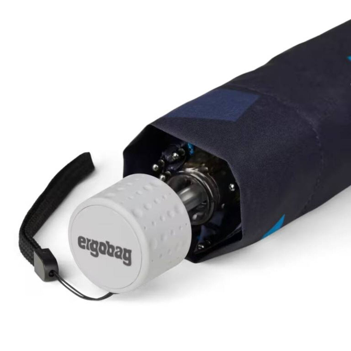 ergobag-regenschirm-verfolgbaerjagd-blau-4-692EDED53.jpg