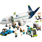 lego-city-60367-passagierflugzeug-set-C062336E3.jpg