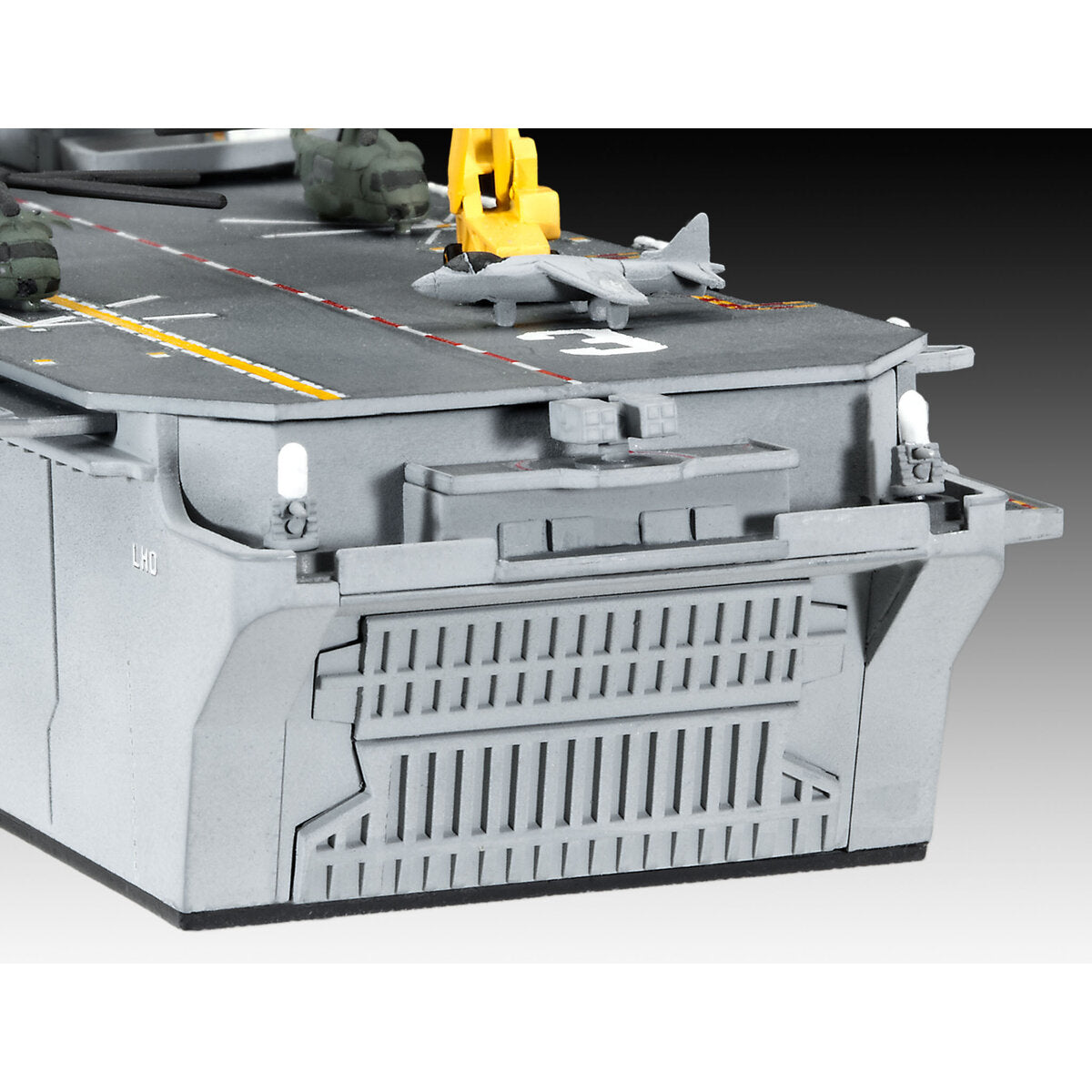 revell-05178---assault-9C3F56C86.jpg
