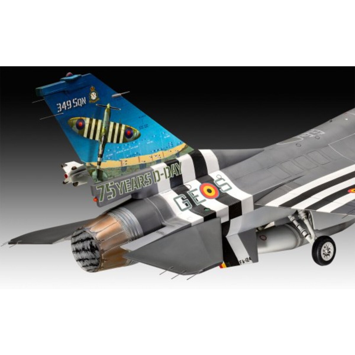 revell-50th-anniversary-f-16-DCE20D4C5.jpg