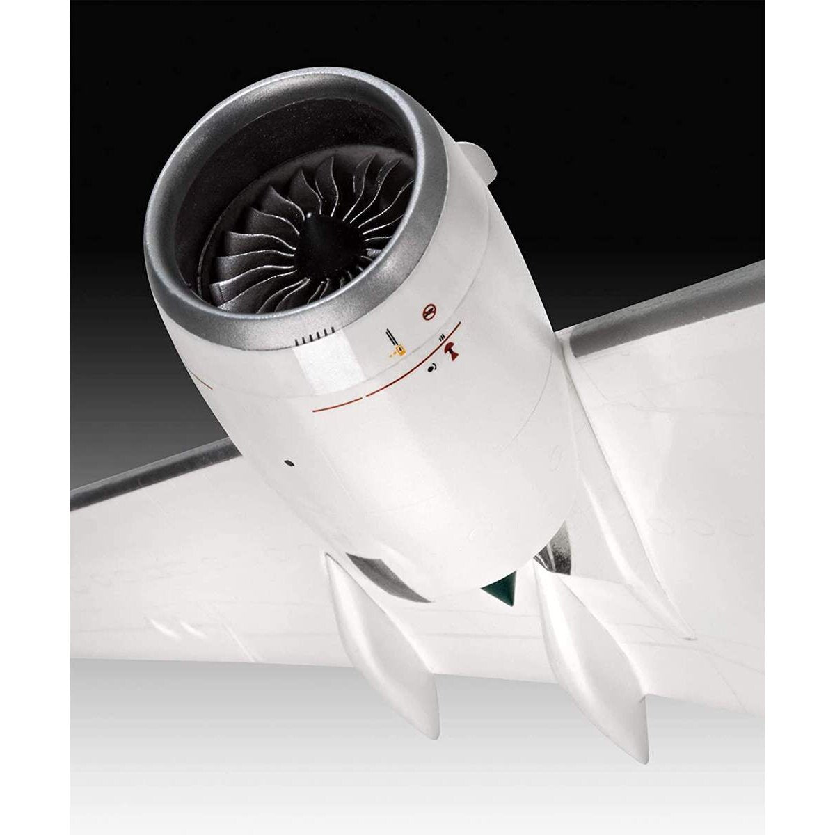 revell-airbus-a350-900-lufthansa-3FD898285.jpg