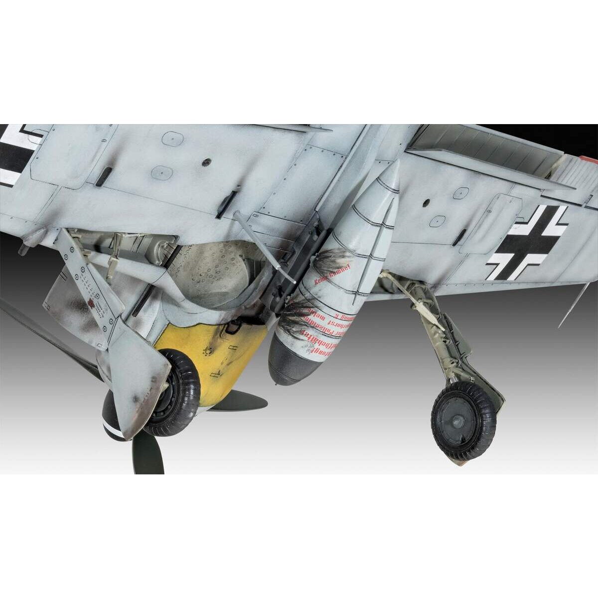 revell-fw190-a-8r-2-9B10ECC83.jpg