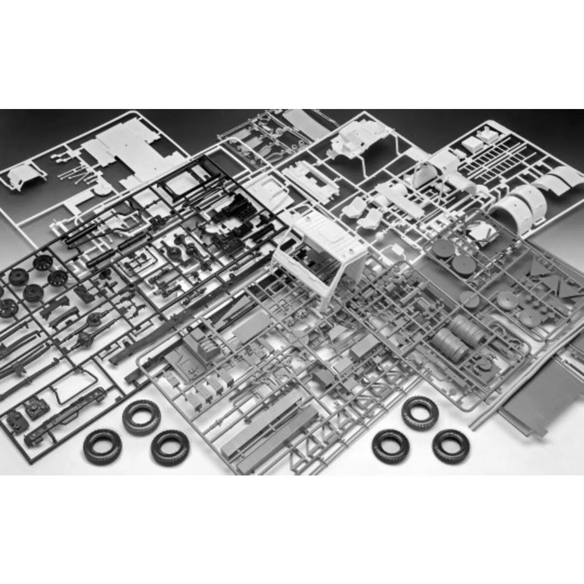 revell-mercedes-benz-1625-tlf-7355F5453.jpg