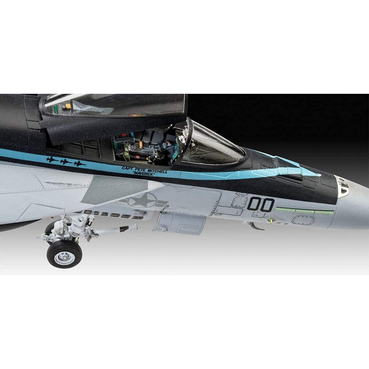 revell-top-gun-2-movie-B53C1AFE4.jpg