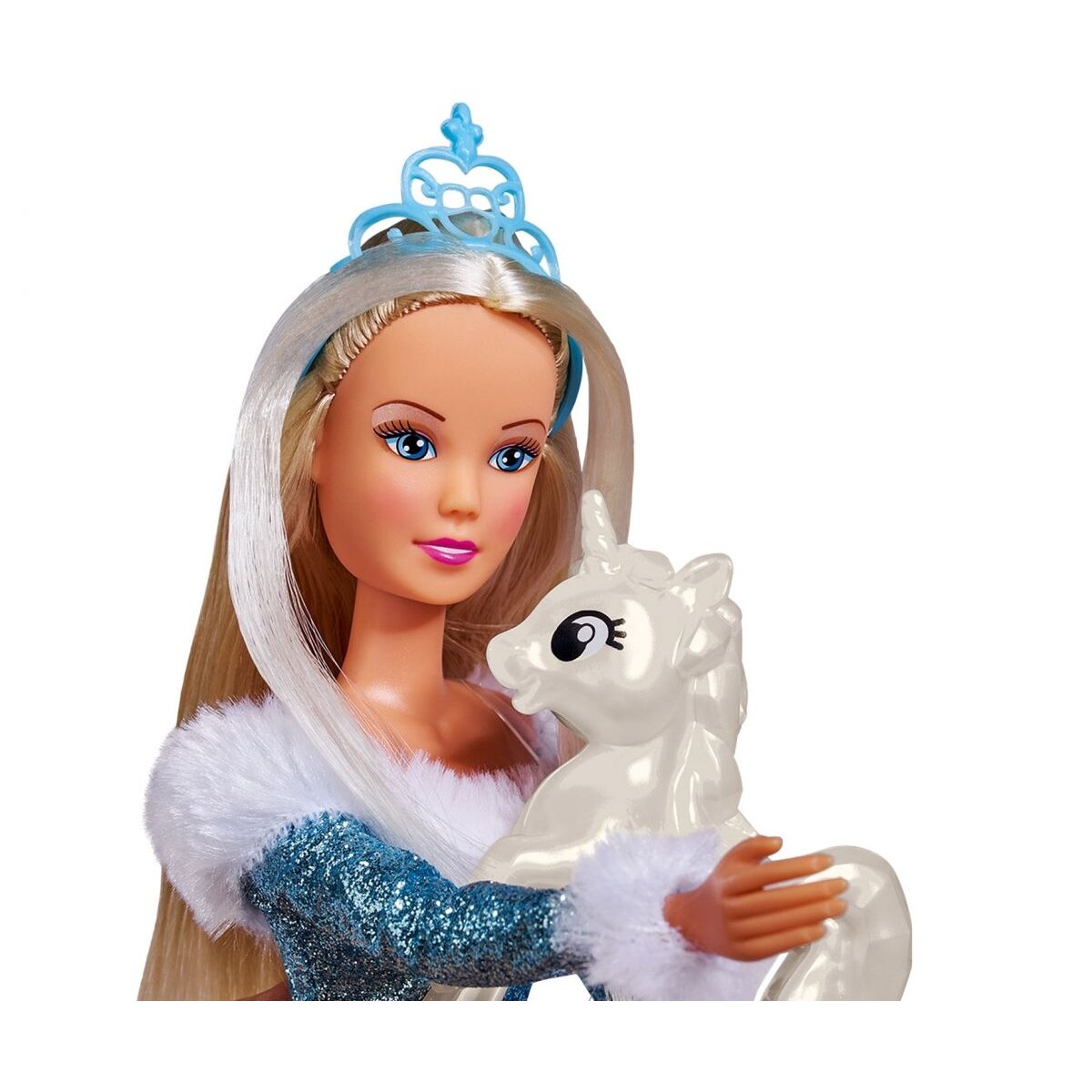 simba-steffi-love-ice-skating-D289AE662.jpg