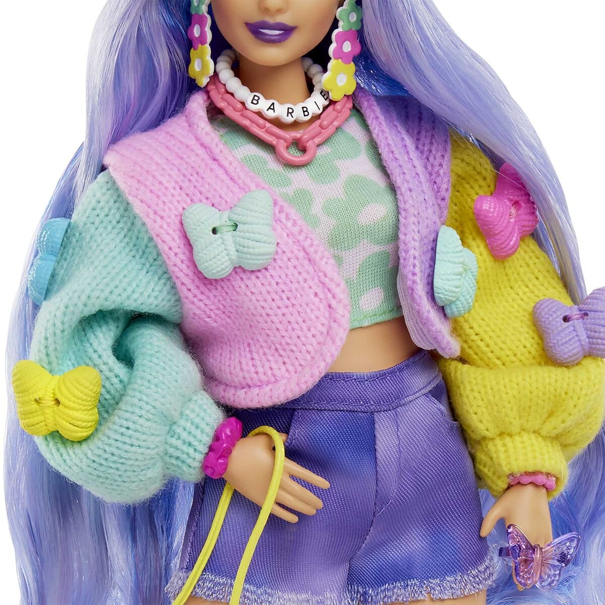 Barbie Extra Puppe (lavendelfarbenes Haar) mit Schmetterlings-Haarspangen