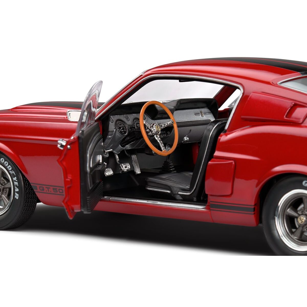 Solido 1:18 Shelby GT500 rot